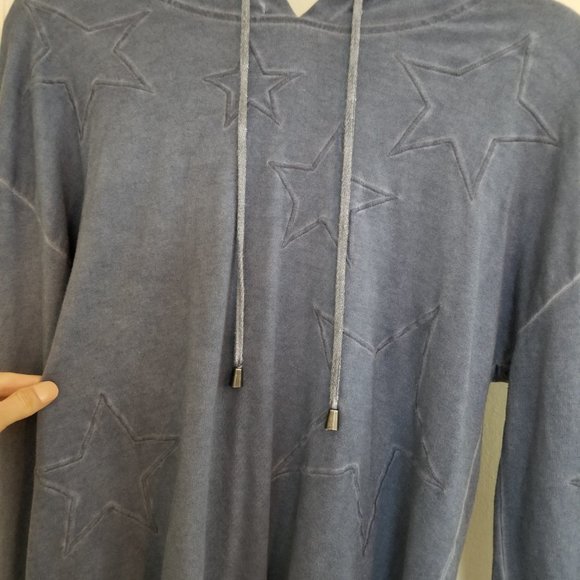 Grey & Gray Women's size Medium Blue Star-Embroidered Hoodie - Picture 3 of 13